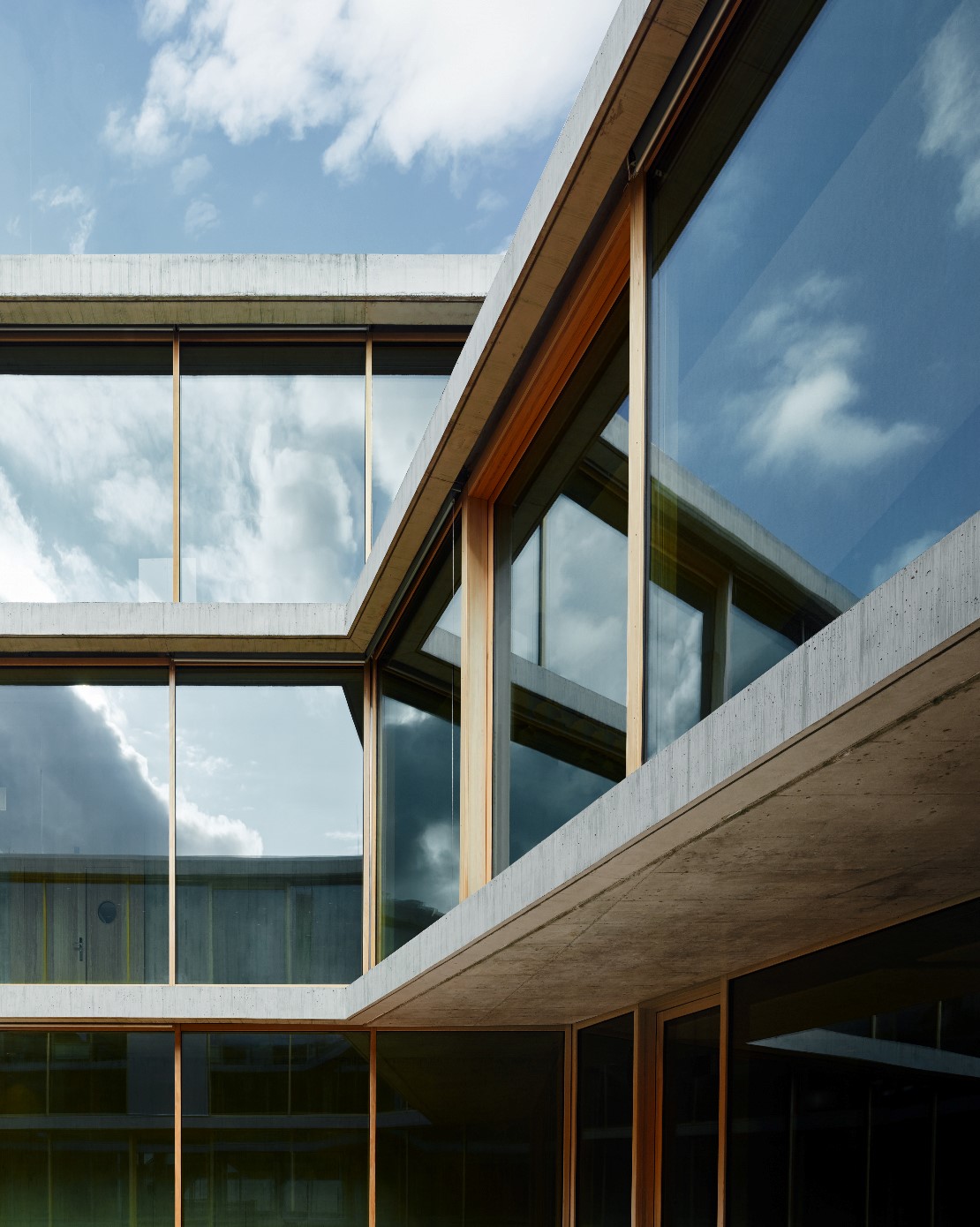 DSBG-Innenhof-Fassade-SZARC.jpg