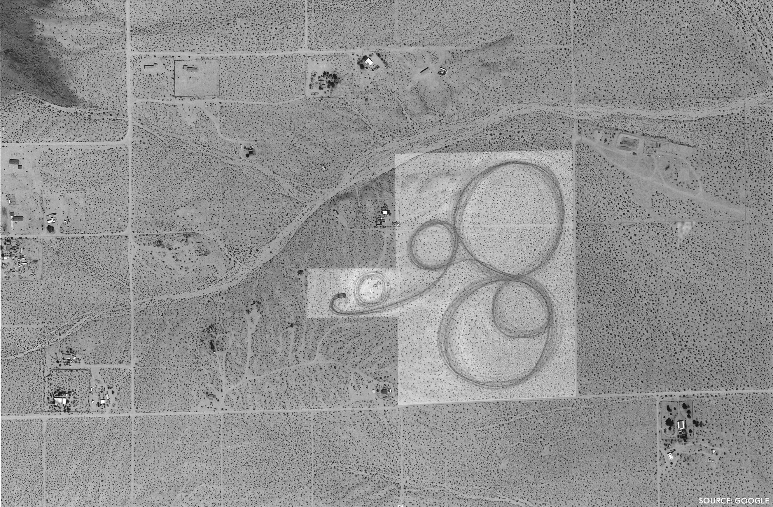 ROJT_190926_Driving-Circles-grey.jpg