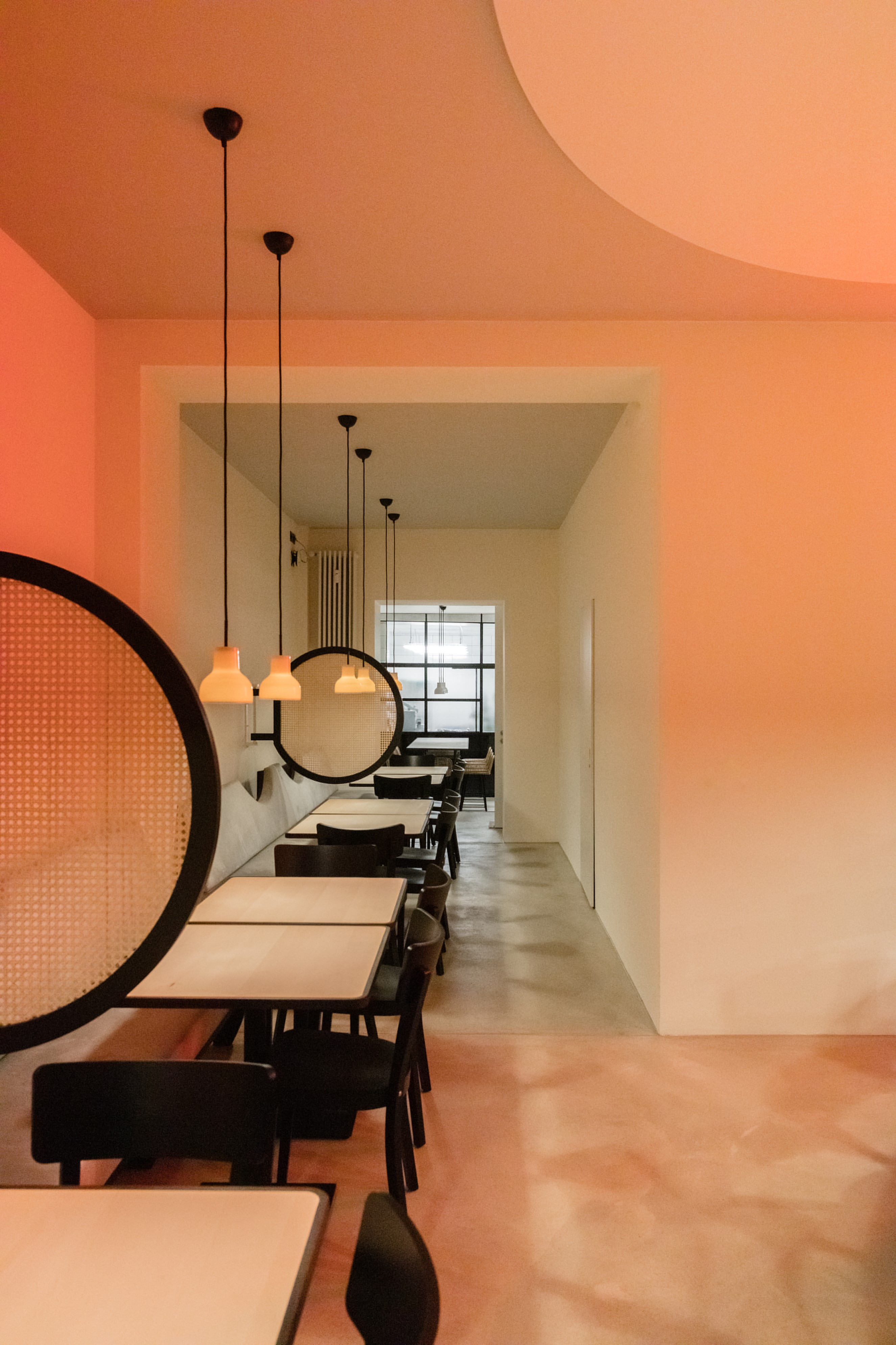 09_Restaurant.jpg